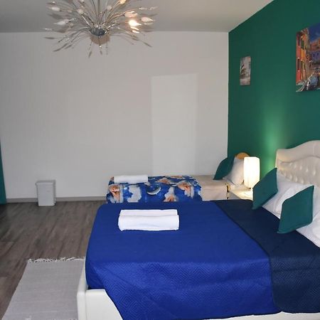 Venice Day Apartment เมสเตร ภายนอก รูปภาพ