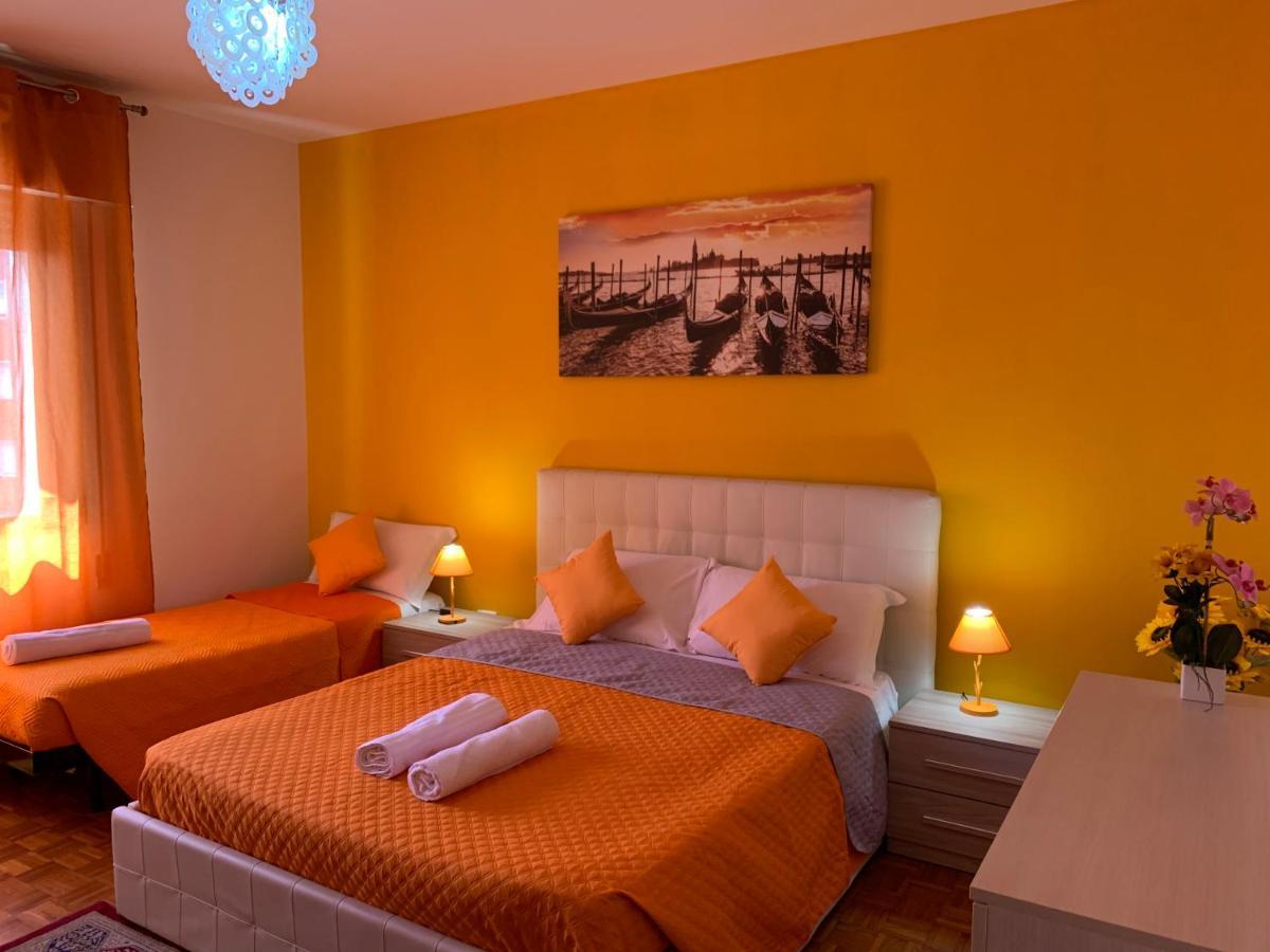 Venice Day Apartment เมสเตร ภายนอก รูปภาพ