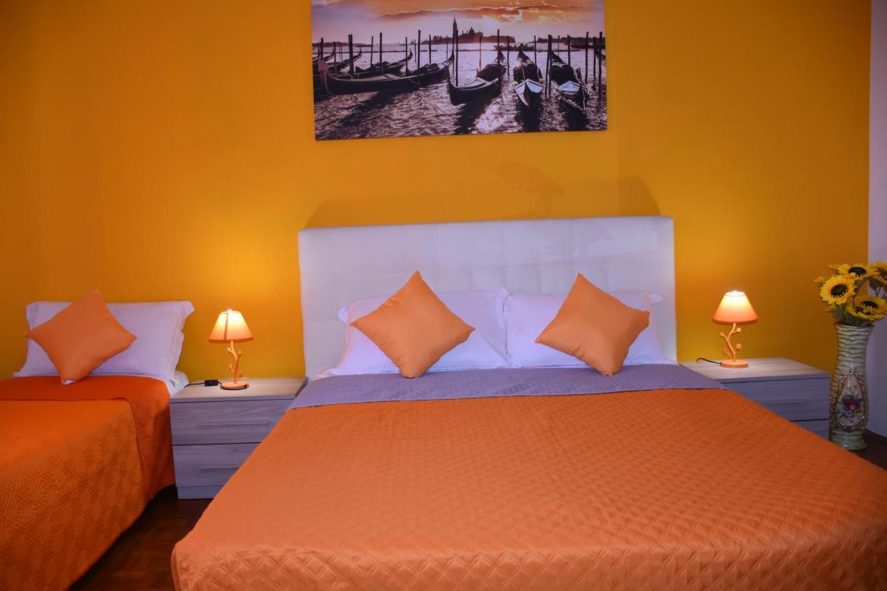 Venice Day Apartment เมสเตร ภายนอก รูปภาพ