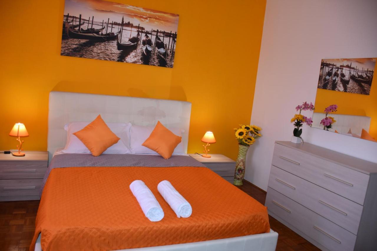 Venice Day Apartment เมสเตร ภายนอก รูปภาพ