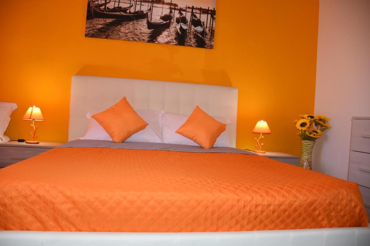 Venice Day Apartment เมสเตร ภายนอก รูปภาพ