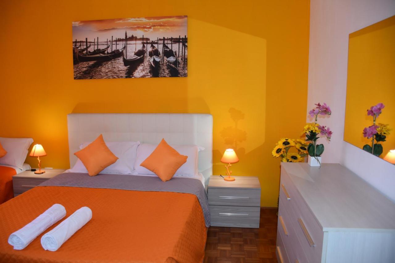 Venice Day Apartment เมสเตร ภายนอก รูปภาพ