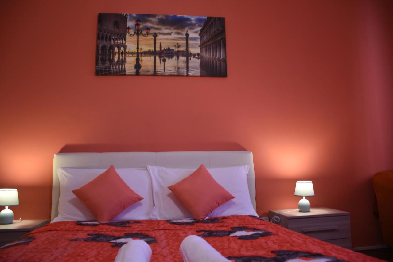 Venice Day Apartment เมสเตร ภายนอก รูปภาพ