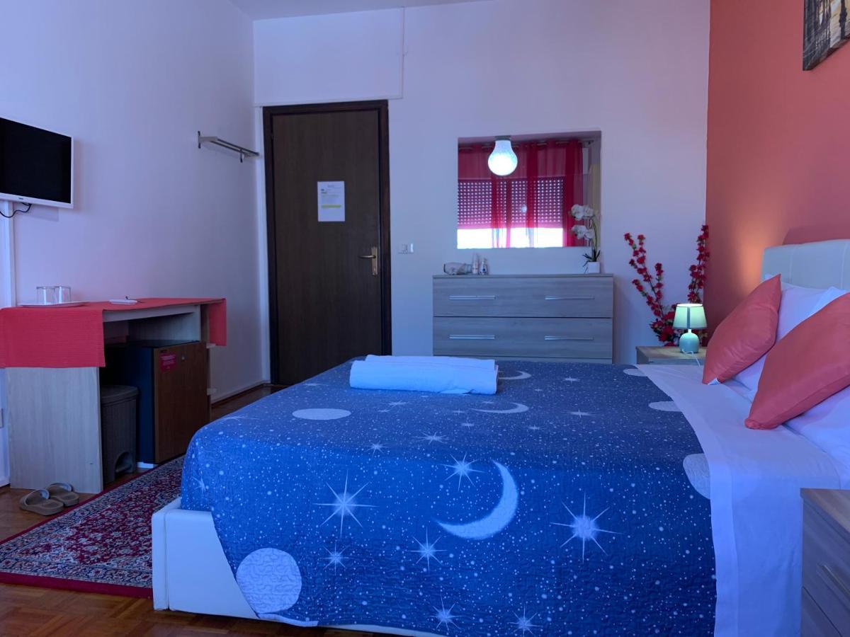 Venice Day Apartment เมสเตร ภายนอก รูปภาพ